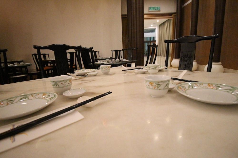 Grand Riverview Hotel Kota Bharu Dış mekan fotoğraf